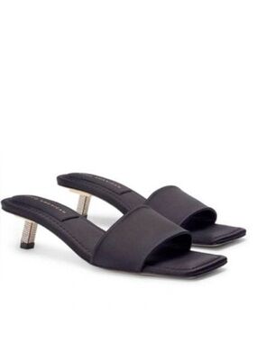 NIB GOOD AMERICAN - Kickstand Slide Sandal -
Black - Size 7